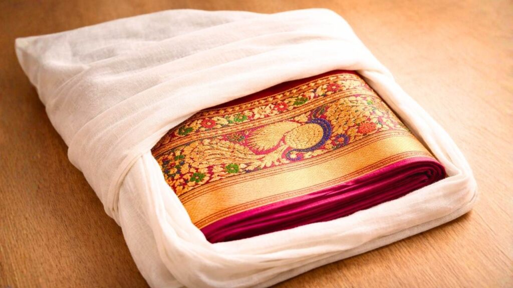 paithani saree wrapped in muslin cloth proper storage